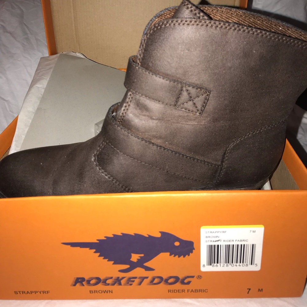 NWOT, Never Worn Rocket Dog Boots